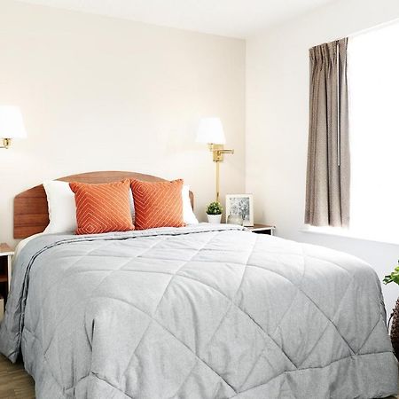 Intown Suites Extended Stay Atlanta Ga - Форест Парк Екстериор снимка